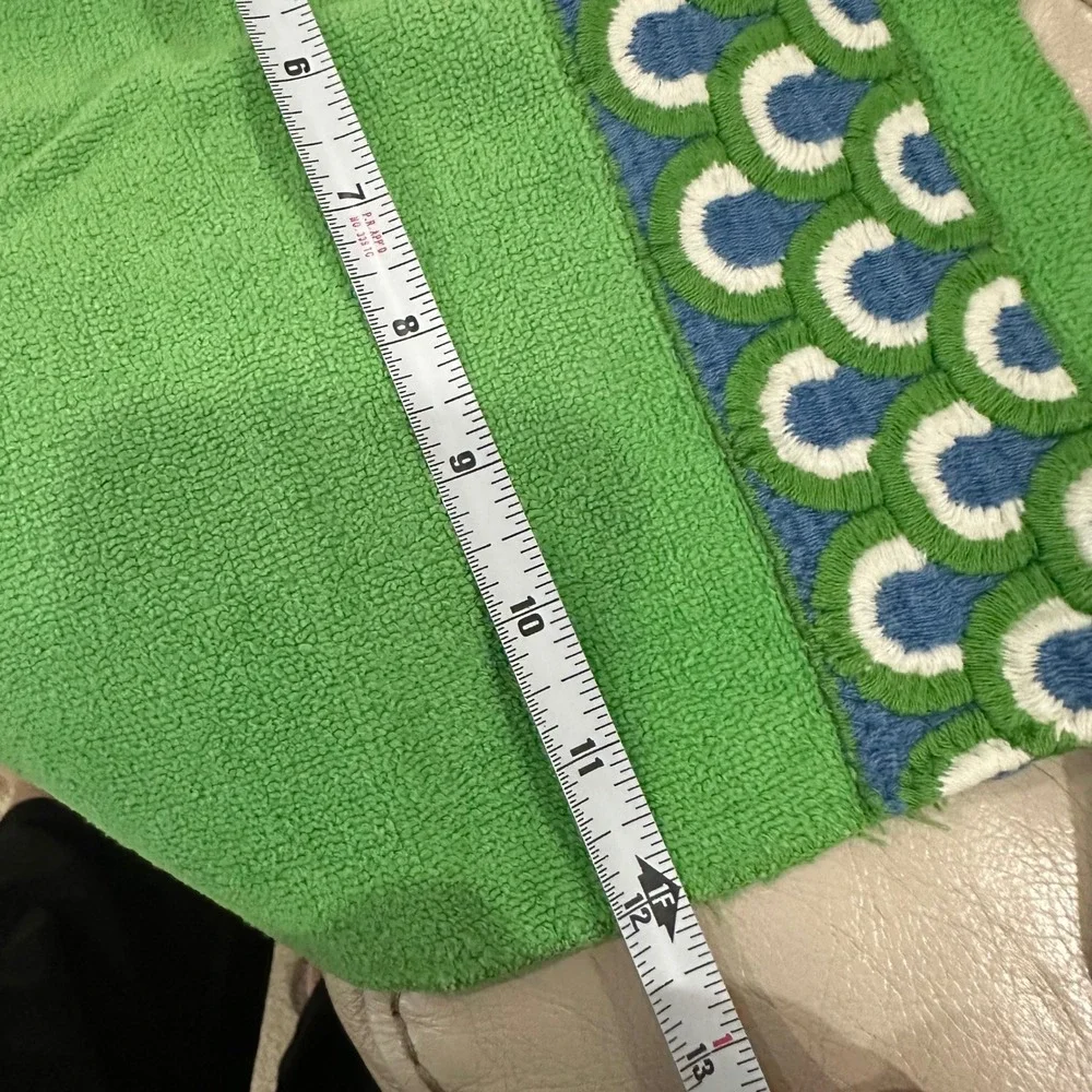 Springmaid Vintage Green Embroidered Trim Bath Towel and Wash Cloth Set‎